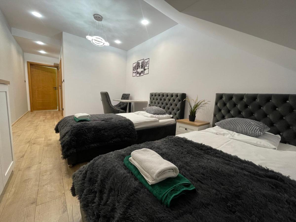 Maly Ksiaze Villa Podzamcze  ภายนอก รูปภาพ